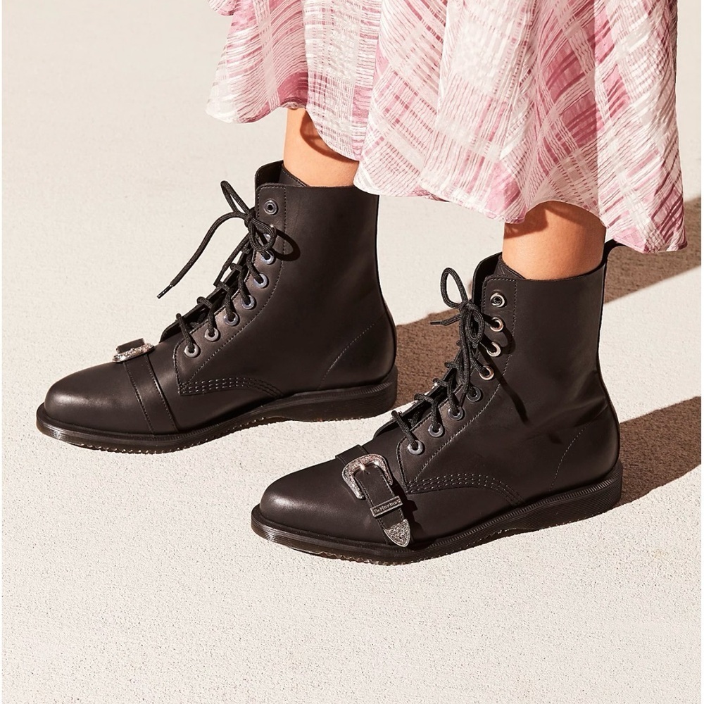 Dr Martens Ulima Black Leather Combat Buckle Boots Women's Sz. 9 US Sold Out​​​ - Picture 13 of 14